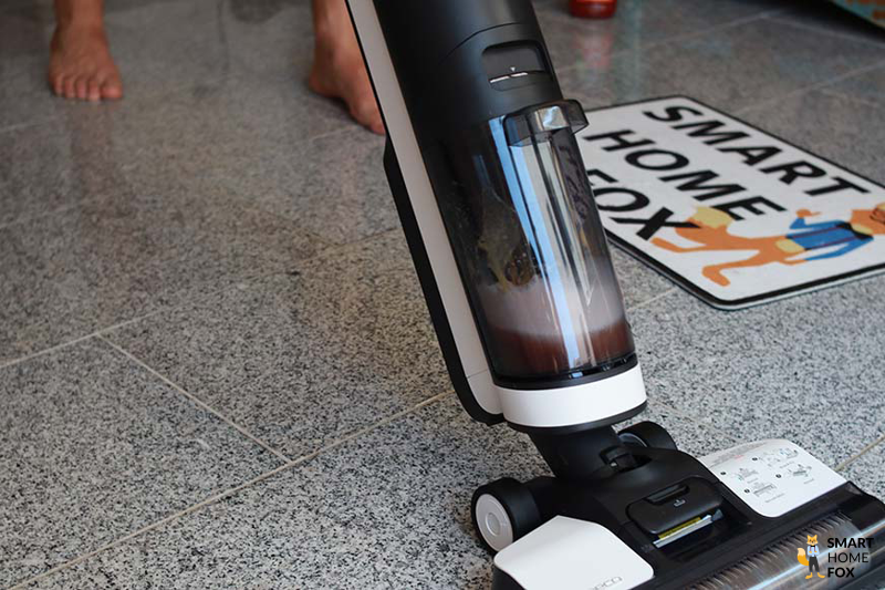 Schmutzwassertank des Tineco Wischsaugers